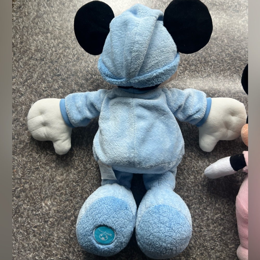 Disney Babies Baby Mickey Mouse and Minnie Mouse plush wearing pajamas - Picture 11 of 14